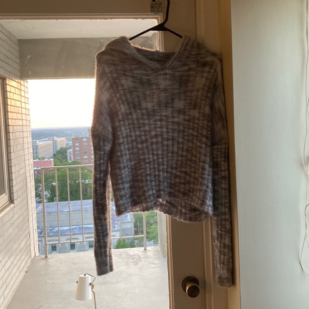 SUPER SOFT blue and white hoodie